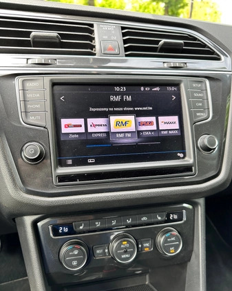 Volkswagen Tiguan cena 84900 przebieg: 79000, rok produkcji 2017 z Prochowice małe 172